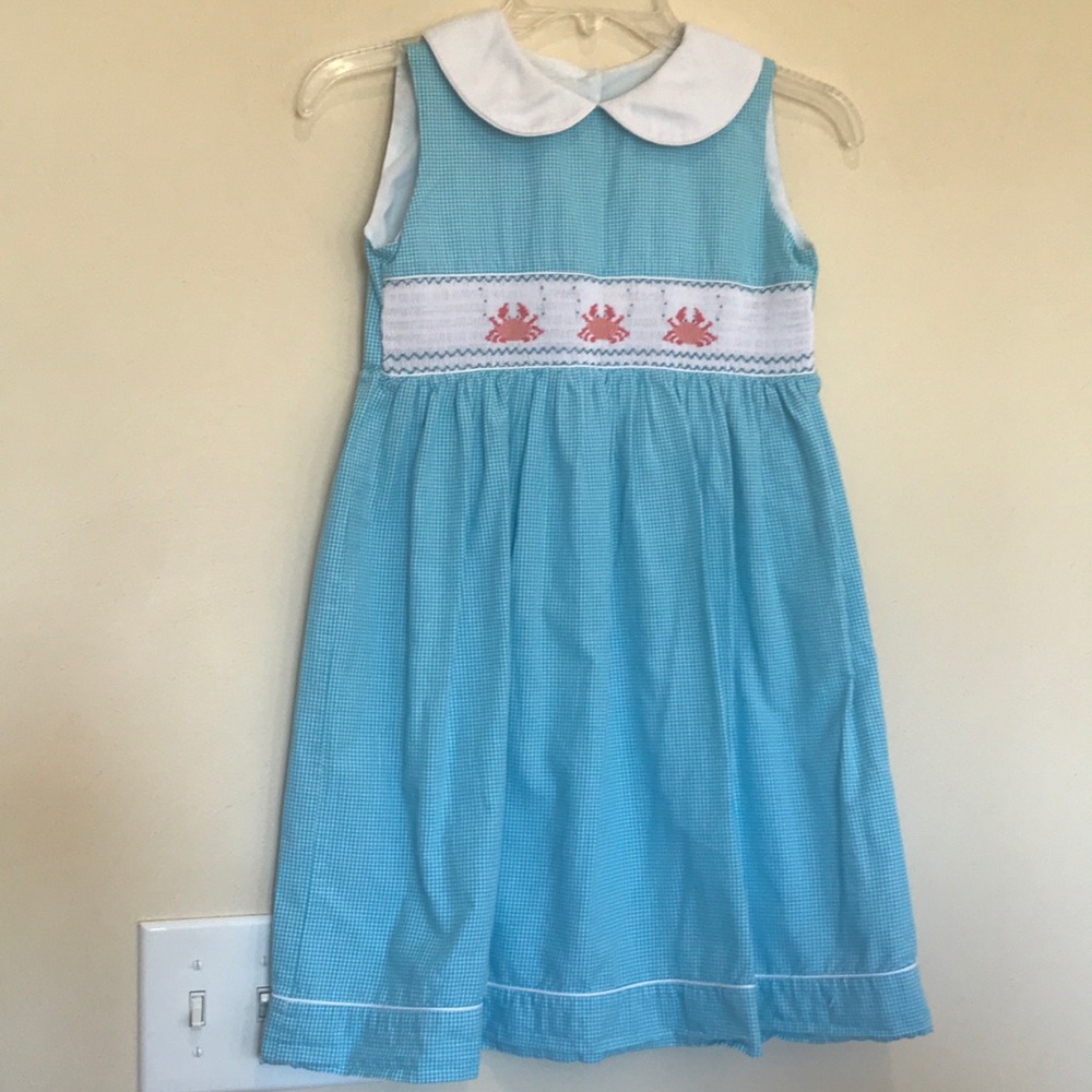 Cute girls crab smocked dress